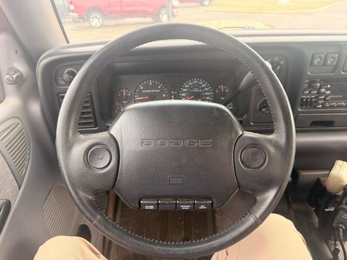 Used 1997 Dodge Ram 2500 Truck 4x4 Club Cab image 12