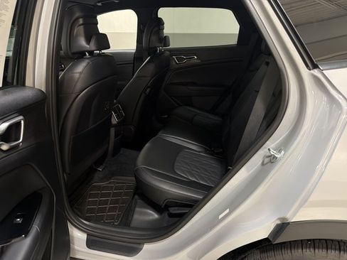Used 2023 Kia Sportage X-Line AWD/4WD image 8