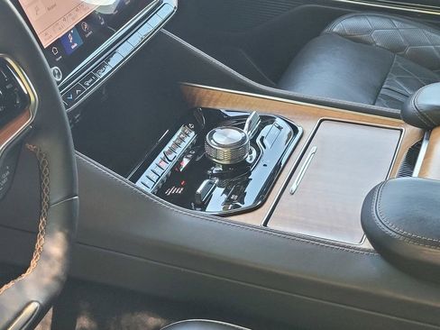 Used 2024 Jeep Grand Wagoneer L Series III image 19