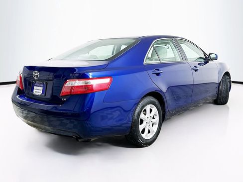 Used 2009 Toyota Camry FWD image 7