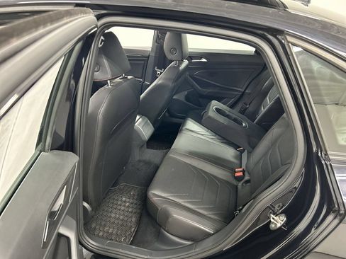 Used 2019 Volkswagen Jetta GLI FWD image 20