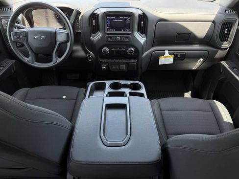 Used 2022 Chevrolet Silverado 1500 Custom Trail Boss AWD/4WD image 11