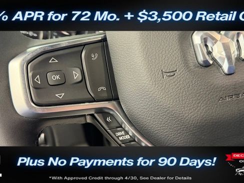 New 2026 RAM 1500 4x4 Crew Cab image 32