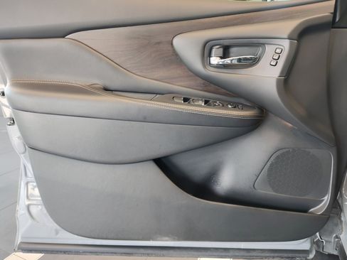 Used 2024 Nissan Murano Platinum w/ Cargo Package FWD image 30