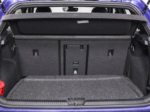 New 2026 Volkswagen Golf image 37