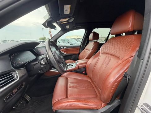 Used 2021 BMW X5 sDrive40i w/ M Sport Package RWD image 9