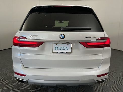 Certified 2022 BMW X7 xDrive40i w/ Executive Package image 6