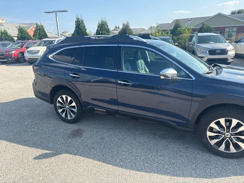 Certified 2024 Subaru Outback Touring XT AWD/4WD image 13