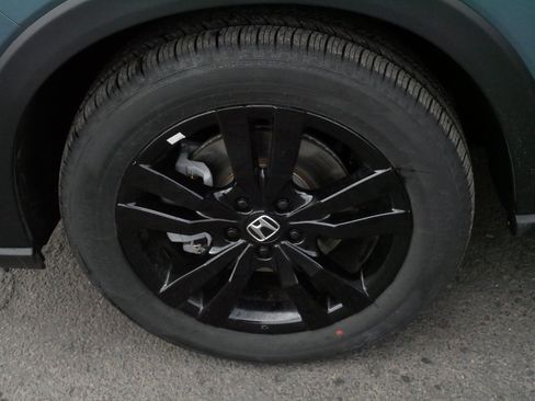 Certified 2026 Honda HR-V Sport image 15