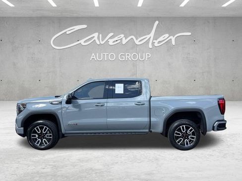 Used 2024 GMC Sierra 1500 AT4 w/ Technology Package AWD/4WD image 16