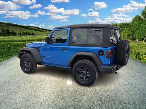 Certified 2023 Jeep Wrangler Sport AWD/4WD image 4