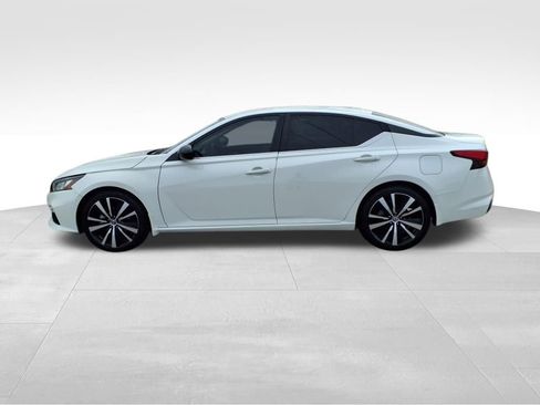 Used 2021 Nissan Altima 2.5 SR image 9