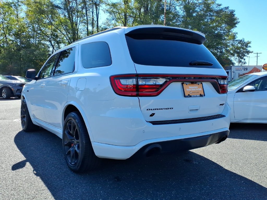 Used 2022 Dodge Durango SRT w/ Technology Group AWD/4WD image 23