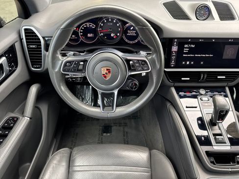 Certified 2019 Porsche Cayenne image 16
