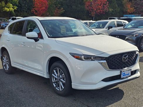 New 2025 MAZDA CX-5 AWD 2.5 S w/ Preferred Package image 3