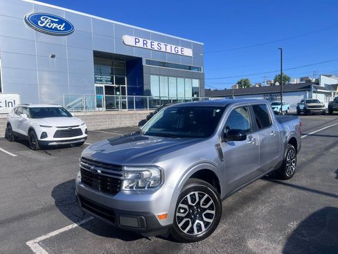 Used 2024 Ford Maverick Lariat AWD/4WD image 1