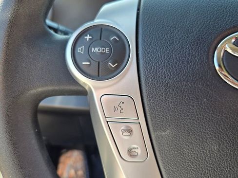 Used 2017 Toyota Prius C Three FWD image 28
