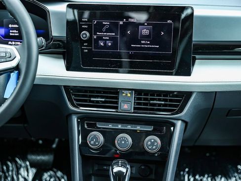 New 2026 Volkswagen Taos S image 21