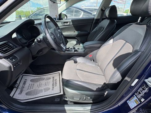 Used 2018 Kia Optima S w/ Option Group 020 FWD image 8