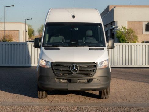 New 2025 Mercedes-Benz Sprinter 2500 image 2