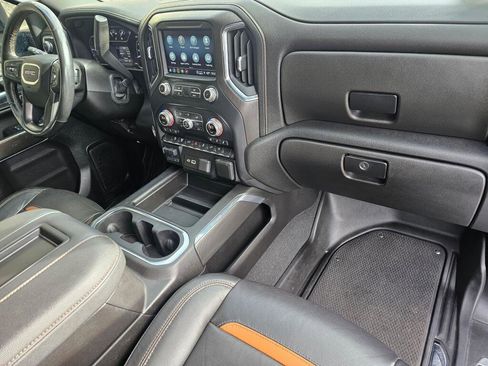 Used 2022 GMC Sierra 2500 AT4 w/ Gooseneck/5TH Wheel Package image 15