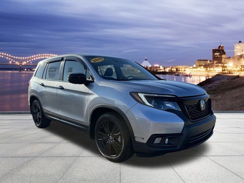 Used 2019 Honda Passport Sport image 4