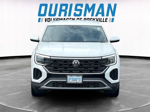 Used 2024 Volkswagen Atlas Cross Sport SE AWD/4WD image 8