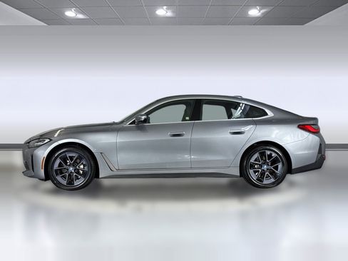 Used 2024 BMW i4 eDrive35 w/ Premium Package RWD image 2