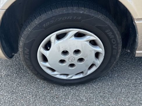 Used 1999 Toyota Camry LE image 8