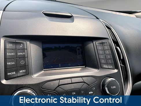 Used 2016 Ford Edge SEL w/ Class II Trailer Tow Package AWD/4WD image 18