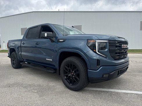 New 2026 GMC Sierra 1500 Elevation w/ Elevation Premium Package AWD/4WD image 8