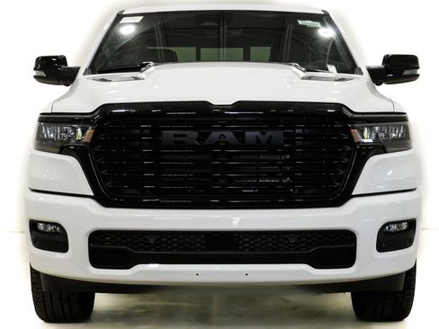 New 2026 RAM 1500 Laramie AWD/4WD image 2
