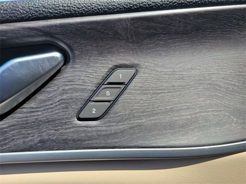 New 2025 Jeep Grand Cherokee L Limited w/ Luxury Tech Group II image 21