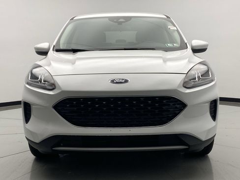 Used 2020 Ford Escape SE FWD image 8