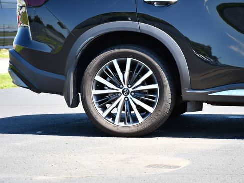 Used 2023 INFINITI QX60 Sensory AWD/4WD image 10