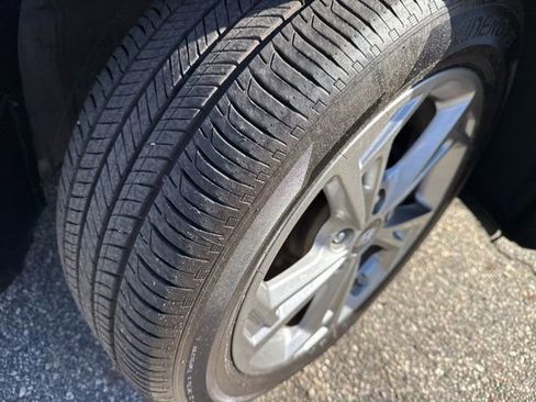 Certified 2023 Hyundai Kona SEL w/ Convenience Package image 9