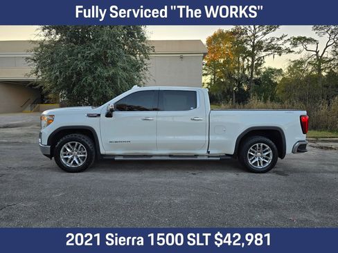 Used 2021 GMC Sierra 1500 SLT w/ Max Trailering Package image 2