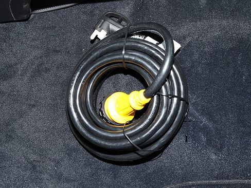 Used 2023 Mercedes-Benz Sprinter 3500 image 40