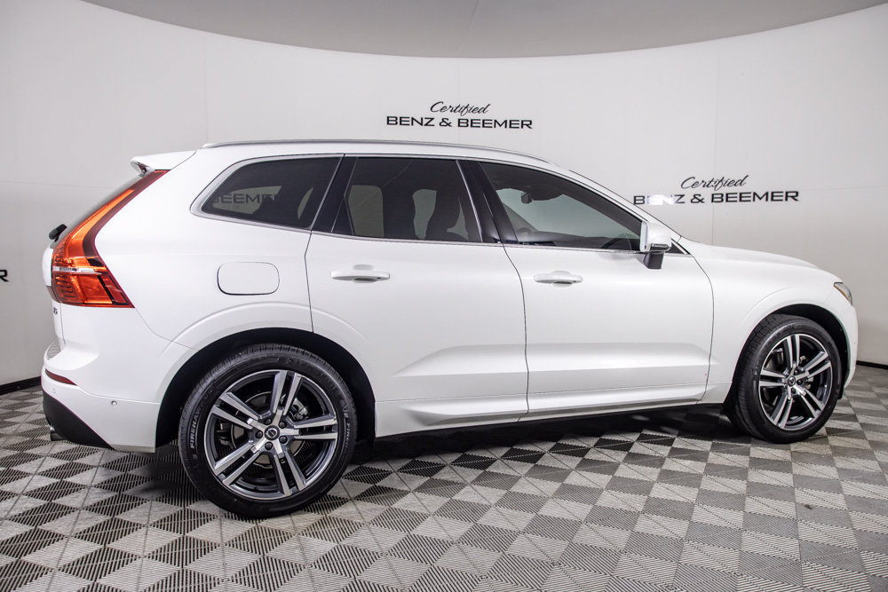Used 2019 Volvo XC60 T5 Momentum w/ Premium Package FWD image 4
