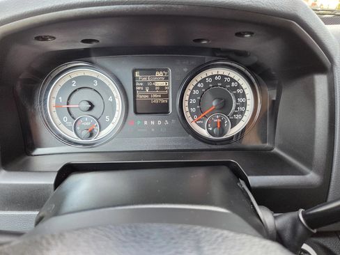 Used 2018 RAM 3500 Tradesman w/ Popular Equipment Group RWD image 23