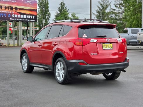 Used 2014 Toyota RAV4 Limited w/ Technology Package FWD image 4