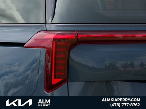 New 2026 Kia Carnival SX Prestige FWD image 11