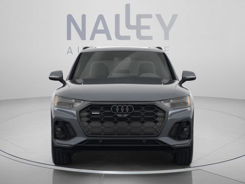 Used 2023 Audi Q5 2.0T Premium Plus w/ Premium Plus Package AWD/4WD image 7