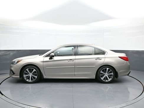 Used 2018 Subaru Legacy 2.5i Limited image 9