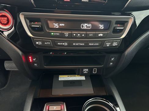 Used 2023 Honda Passport Elite image 25