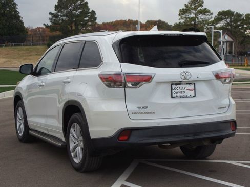 Used 2016 Toyota Highlander Limited image 14