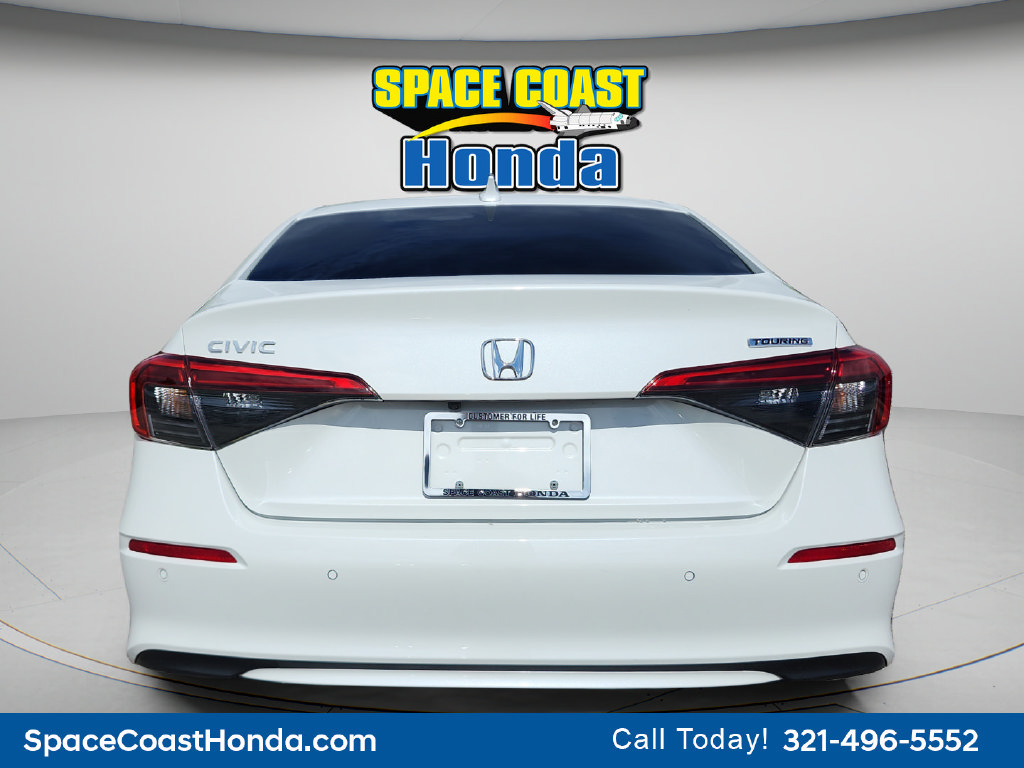 Used 2024 Honda Civic Touring image 4
