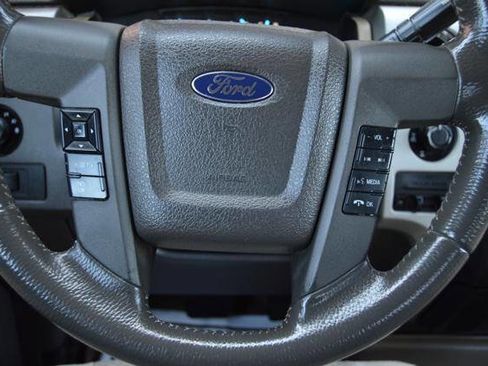Used 2013 Ford F150 XLT w/ Luxury Equipment Group image 20