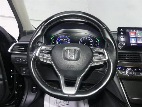 Used 2019 Honda Accord Touring image 30