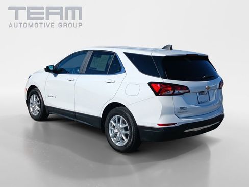 Used 2024 Chevrolet Equinox LT w/ LPO, Floor Liner Package image 5